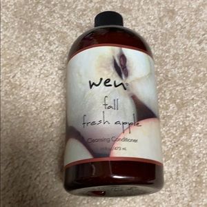 Wen fall fresh apple